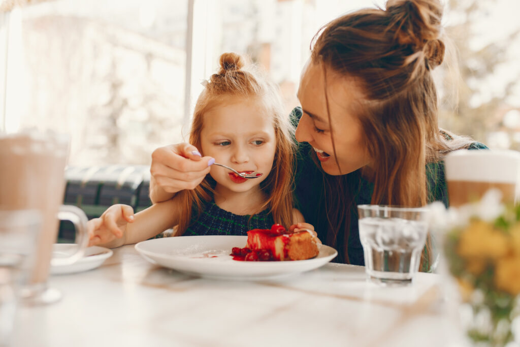 休日の外食に悩んだらココへ♪子ども連れにおすすめ飲食チェーン店5選