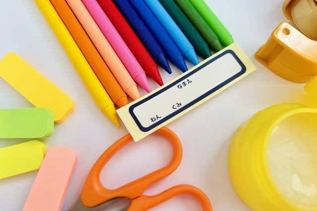 小学校の持ち物への名前つけ